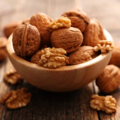 English Walnut Tree 11 English Walnut Tree -Plant Sale Shop English Carpathian Walnut 2 FGT